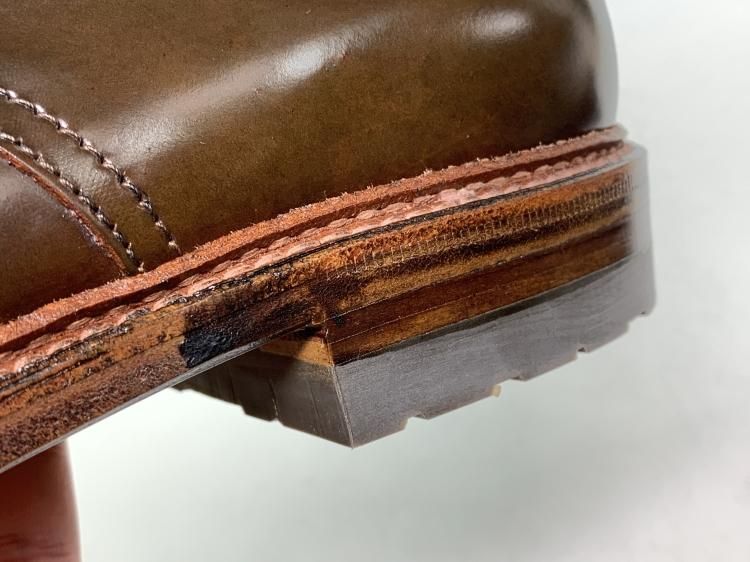 316 / 1103 レア!! 試着程度 オールデン シガーコードバン Vチップ 9.5