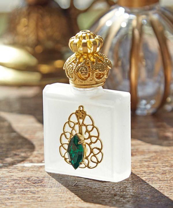 チェコ製輸入品】ボヘミアガラス香水瓶〜ホワイト×グリーン