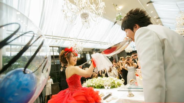 なんだかんだで絶対盛り上がる！「ビッグスプーン」のファーストバイト