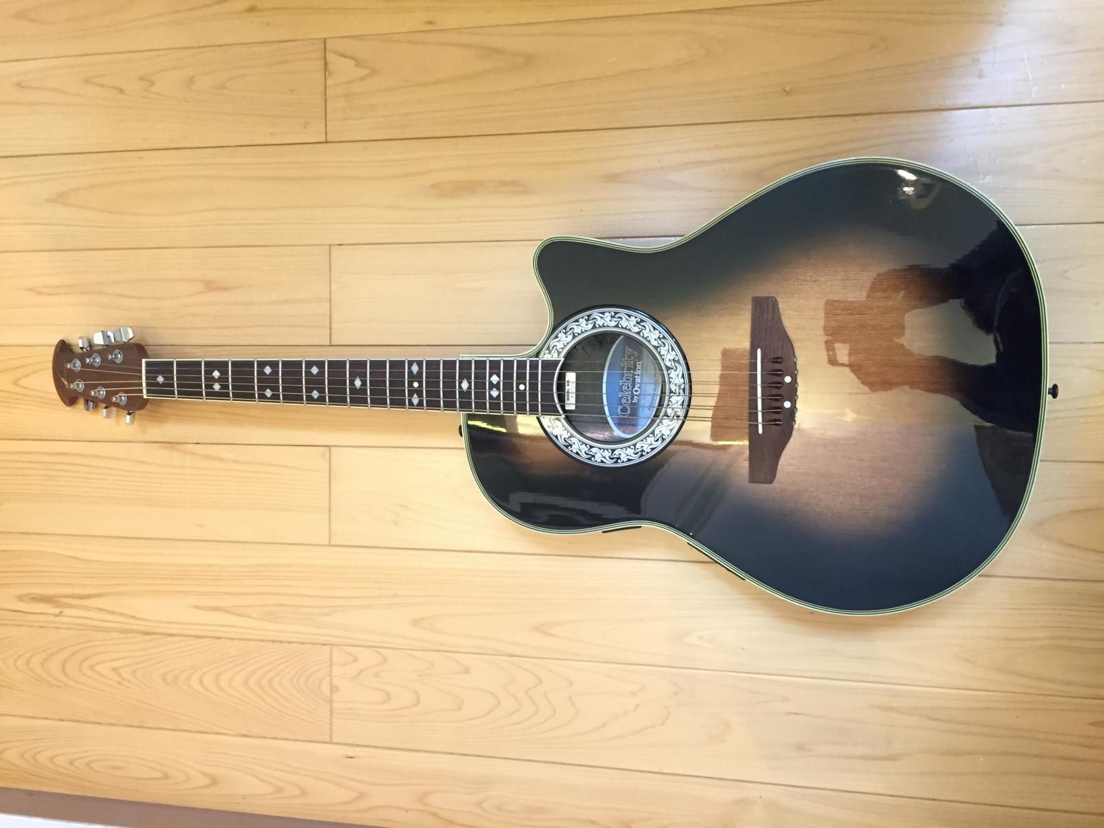 5) エレアコ Ovation Celebrity CC157 オベーション Ovation Celebrity
