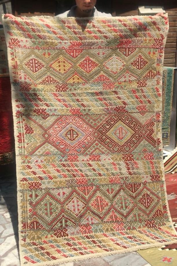 オールドキリム/トルコ・エスキシェヒル・シヴリヒサル/ジジム織り