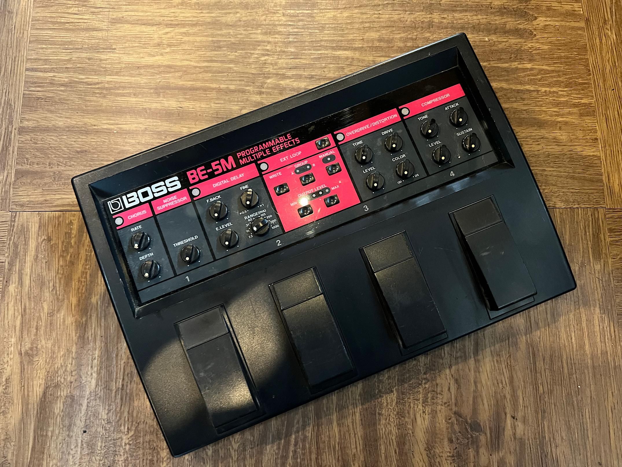 BOSS BE-5M 90年頃のボスのギター用プログラムマルチエフェクター