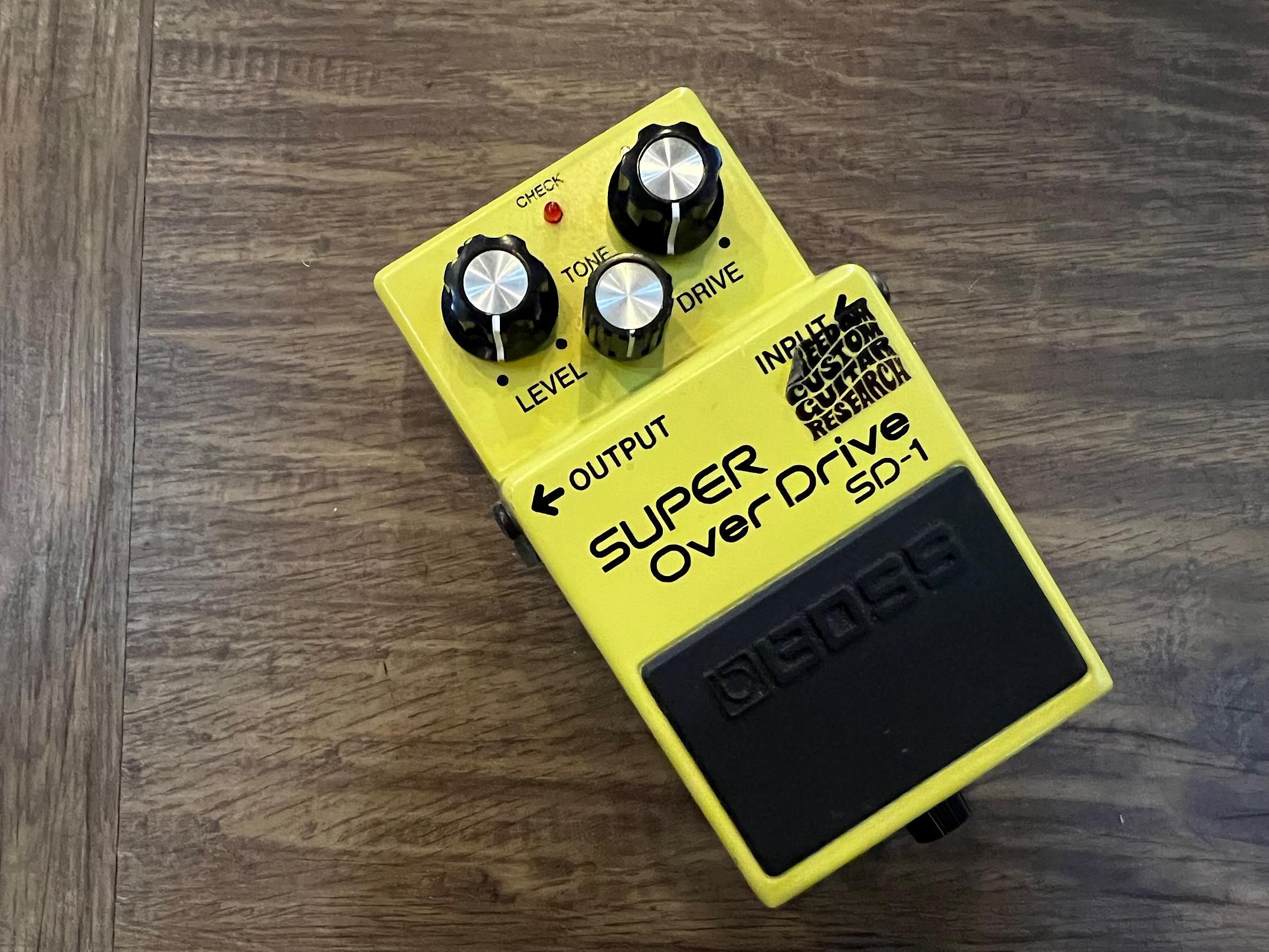 BOSS SD-1 F.C.G.R MOD フリーダムさんモディファイのSD-1です