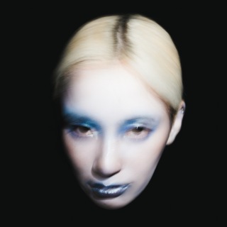 ZOMBIE-CHANG、新ALより先行SG「J'ai le cafard」リリース&MV公開