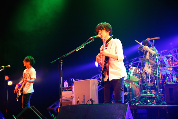 UNISON SQUARE GARDEN、バンド結成日に初の武道館ワンマン開催 - News