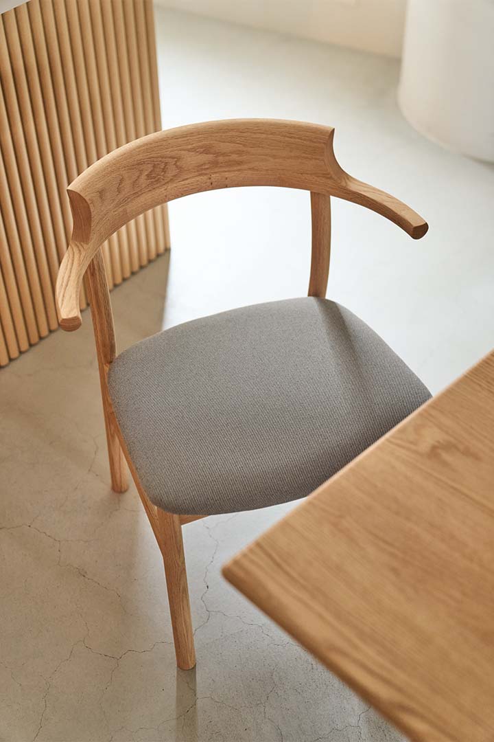 野村不動産インテリアセレクション | SOUP DINING CHAIR TYPE C: ACTUS