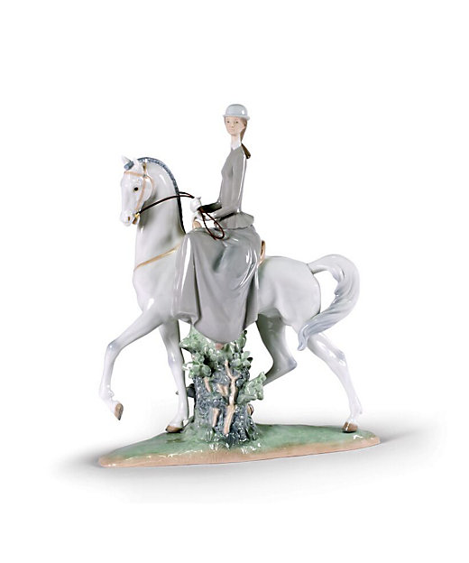 白い馬の少女 | LLADRO/リヤドロ | 三越伊勢丹オンラインストア・通販