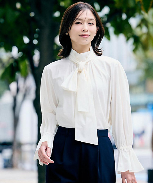 Theory Luxe ボウタイ取り外し可能ブラウス 2way アイボリー Theory