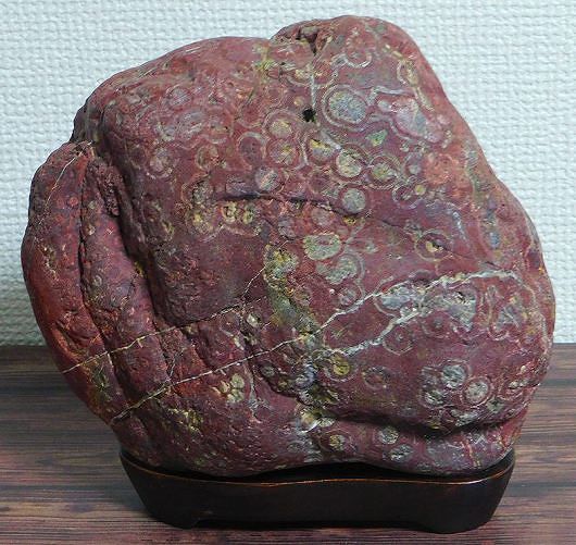 緋山酔恭「山水石美術館」 全国の水石・美石を紹介 土岐石