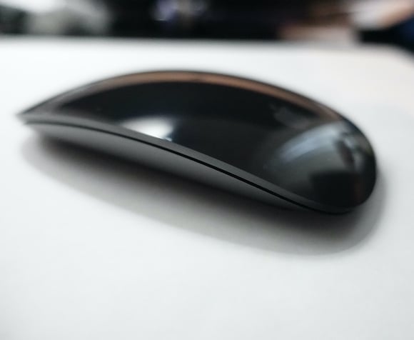 Magic Mouse 2など、「スペースグレイ」のMac周辺機器が販売終了