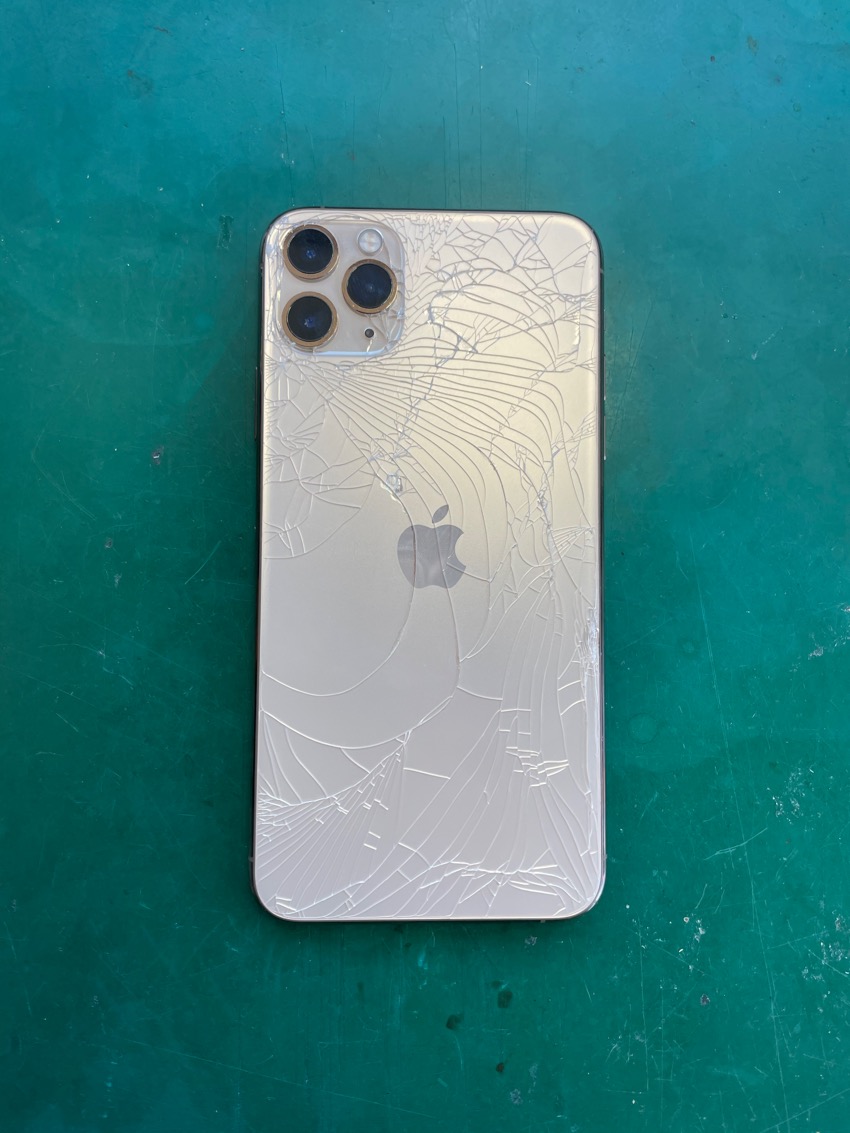 iPhone11ProMax修理料金 - 沖縄 iPhone修理 スマホ119