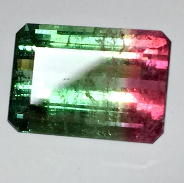 天然パーティーカラードトルマリン 7.105ctの買取実績｜色石BANK