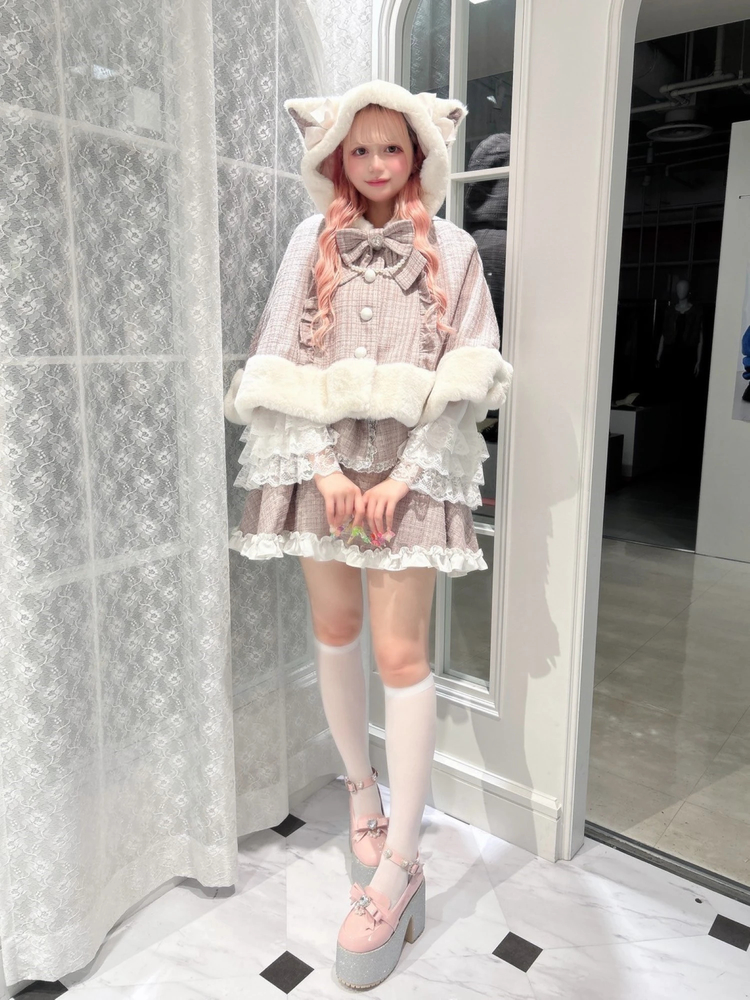 ネコちゃんキラキラツイードポンチョ - Ank Rouge(アンクルージュ)の