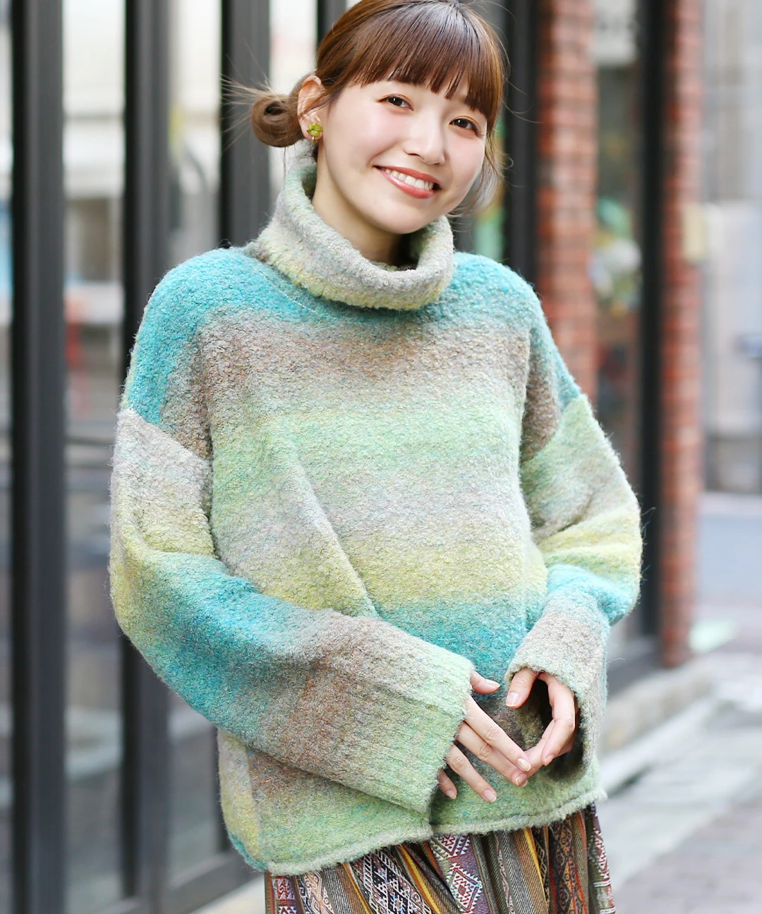 グラデーションニットプルオーバー【2月24日(火)15時までの限定価格