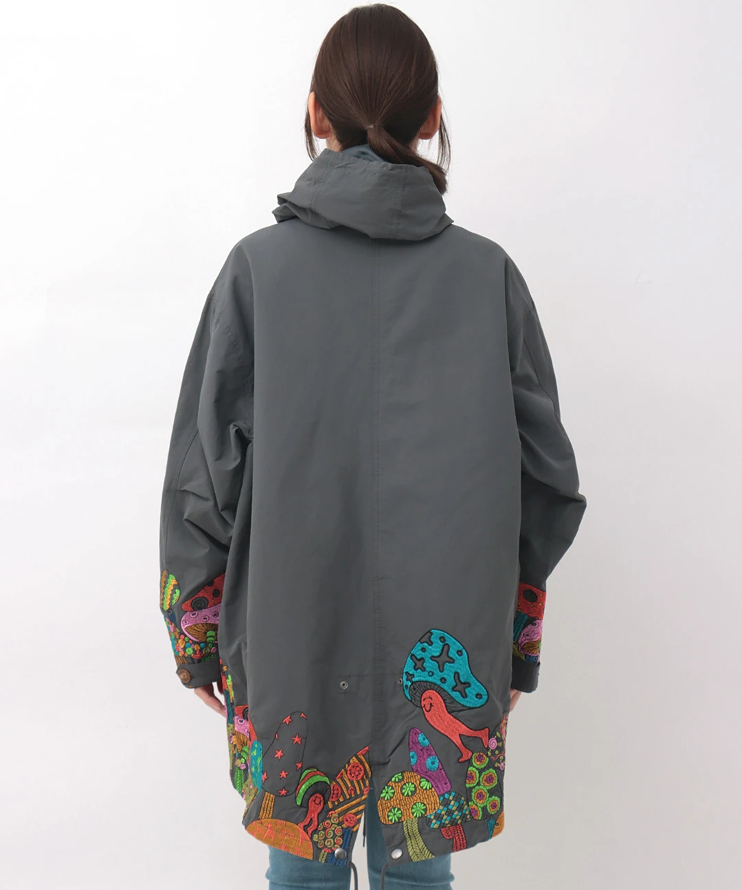 go slow caravan コットンナイロンパネル刺繍モッズコート【WEB限定