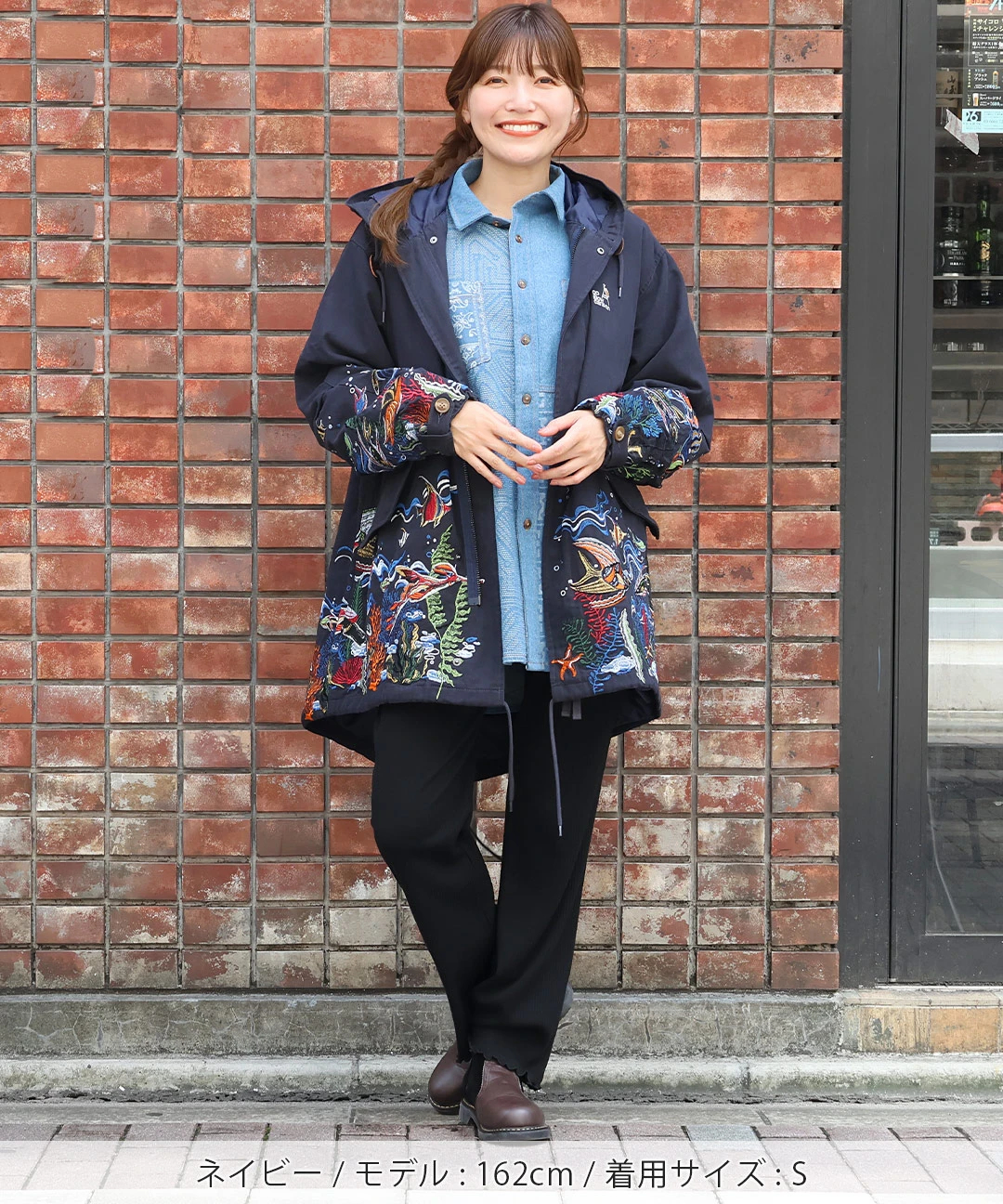 go slow caravan ライトキャンバスパネル刺繍モッズコート【WEB限定