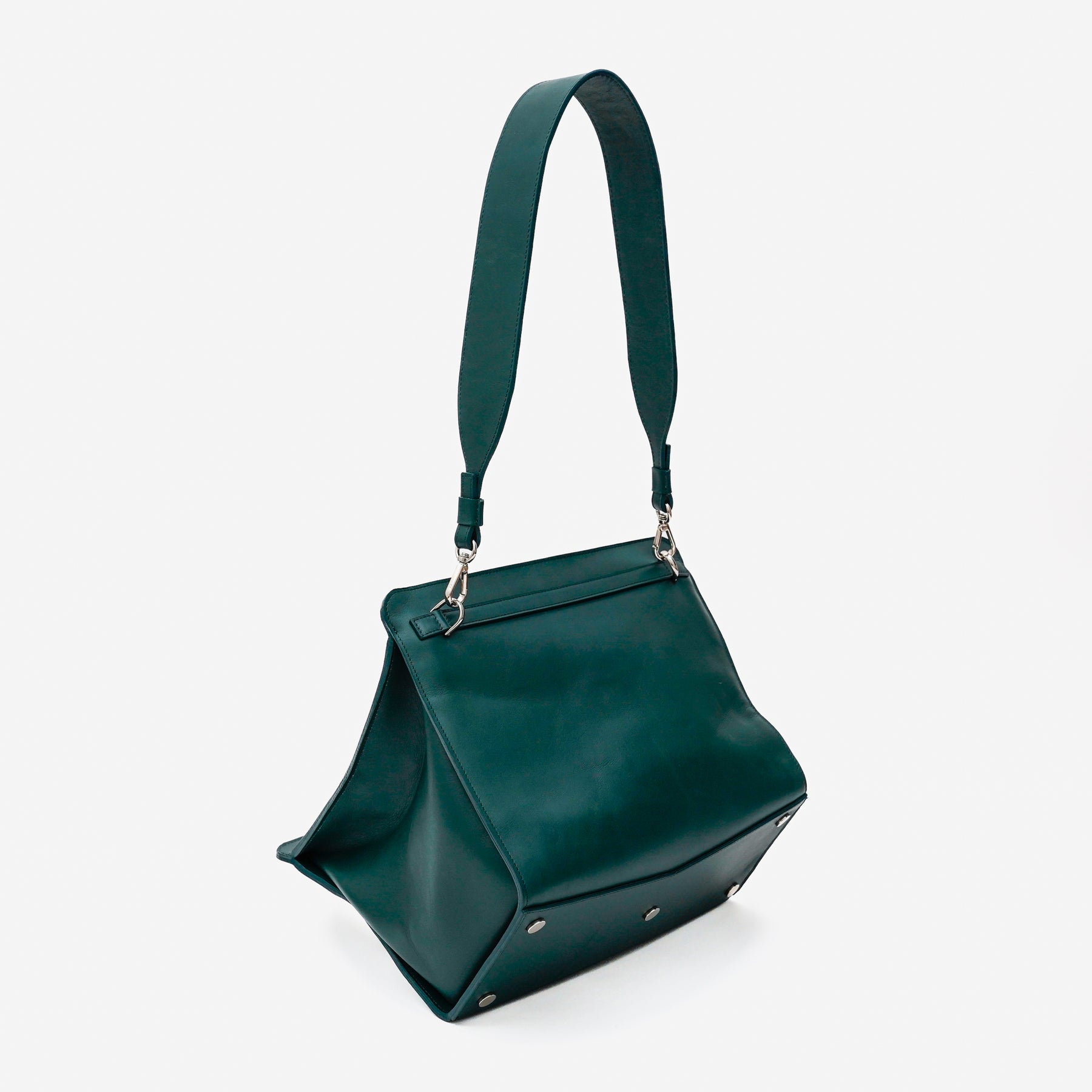 HERRIE BOX PREMIER - II / RAPTO FLEX｜斜めファスナーと構造美が光る