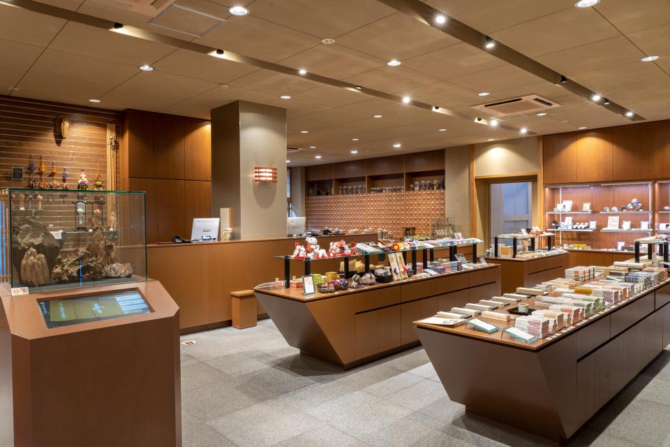 山田松香木店 京都本店｜【京都市公式】京都観光Navi