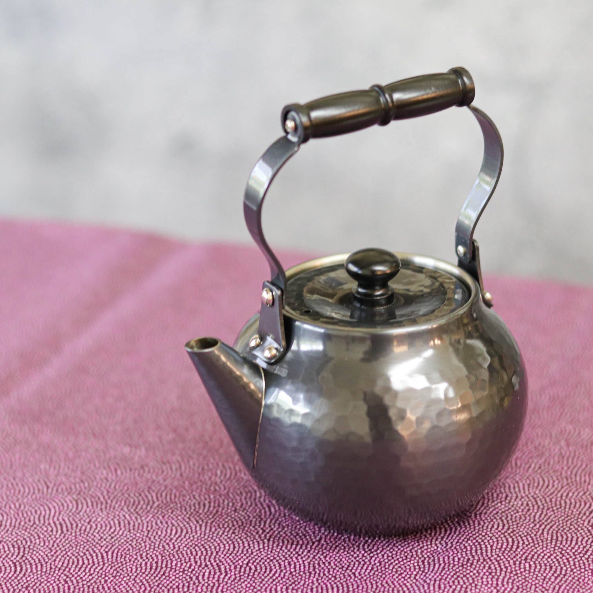 燕三条 急須 | 黒銅仕上(吊り式) | 新光堂