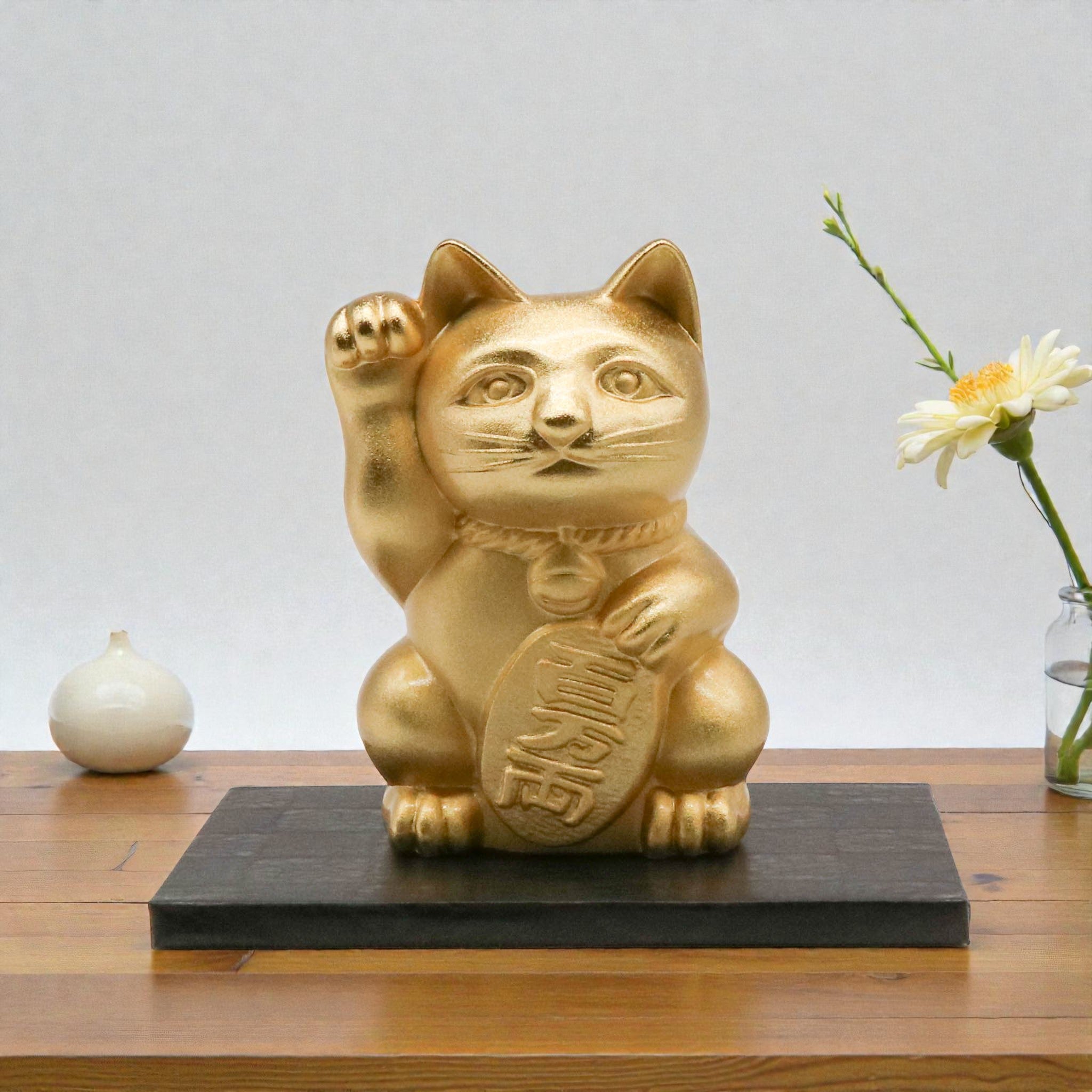 高岡銅器 | 招き猫 | 消金・金蒔絵仕上げ | 銀雅堂