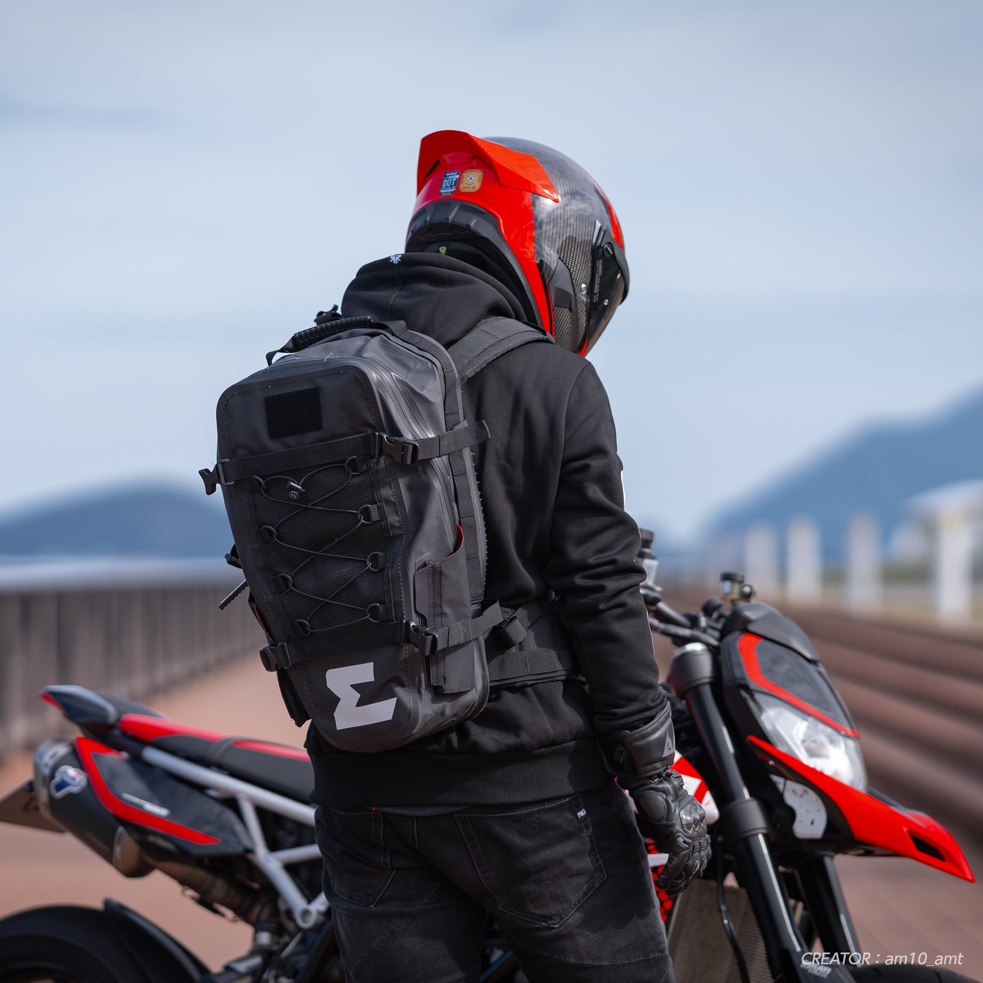 返品無料】エンデュリスタン【防水】ハリケーン バックパック 25L