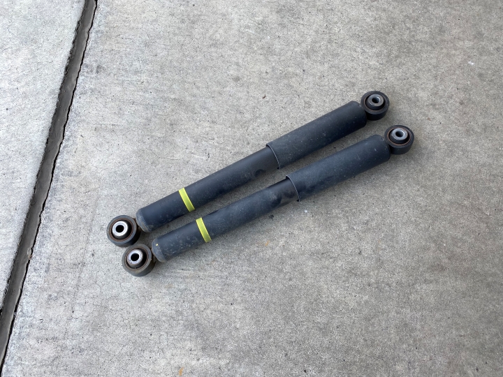 ジムニー ショック&ステアリングダンパー | ジムニースタジオ入間店