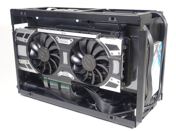 空冷特化最小ゲーミングPCケース「DAN-Cases A4-SFX」をレビュー。i7