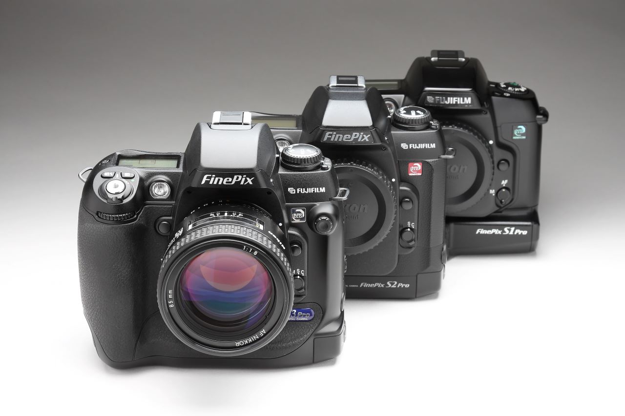 富士フイルムFinePix S3 Pro[記憶に残る名機の実像] Vol.16 - PRONEWS