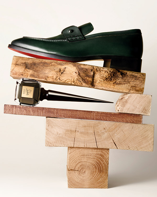 クリスチャン ルブタン公式サイト| Christian Louboutin