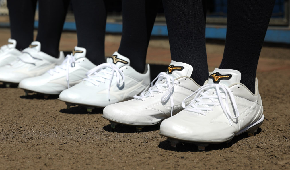 最大10℃マイナス！日射しの強い日も快適に「ミズノ白スパ」｜野球