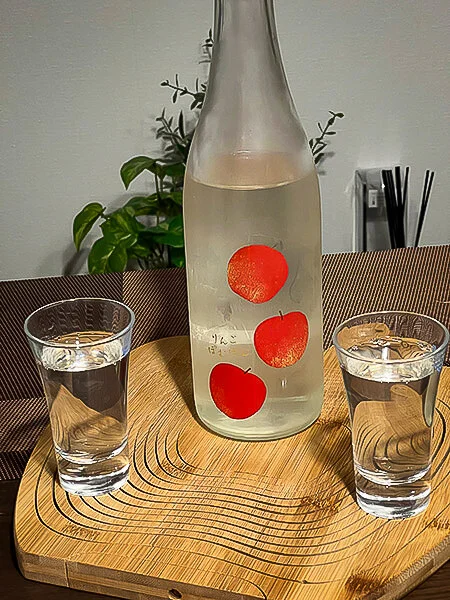 Hachinohe Shurui Ringo Pom-Pom | Japan Reference