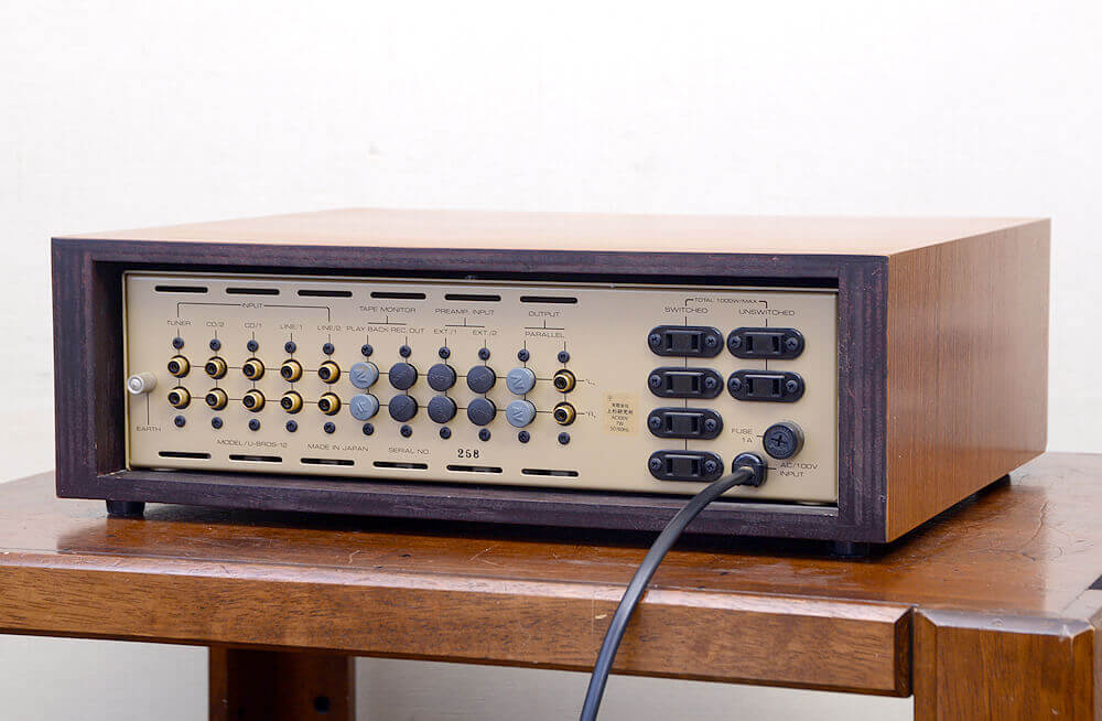 UESUGI U・BROS-12 ライン専用真空管プリアンプ / 札幌の中古