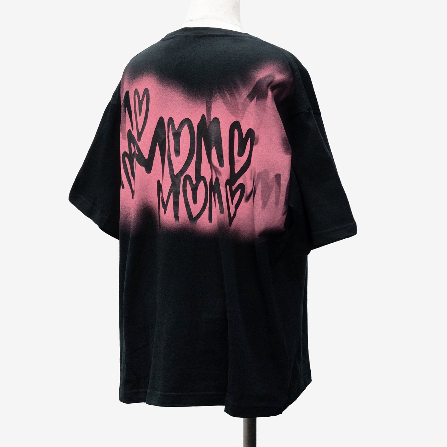 T-SHIRT〈BLACK〉【M】/ MOMO / TWICE『THIS IS FOR』 – JYP JAPAN