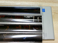 本日の一品 ポジが面白いから、ハクバのビュアーキット