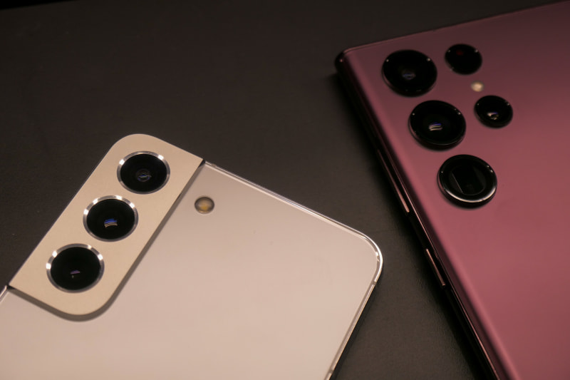 ドコモ「Galaxy S22／S22 Ultra」が5G SA対応、ソフト更新で