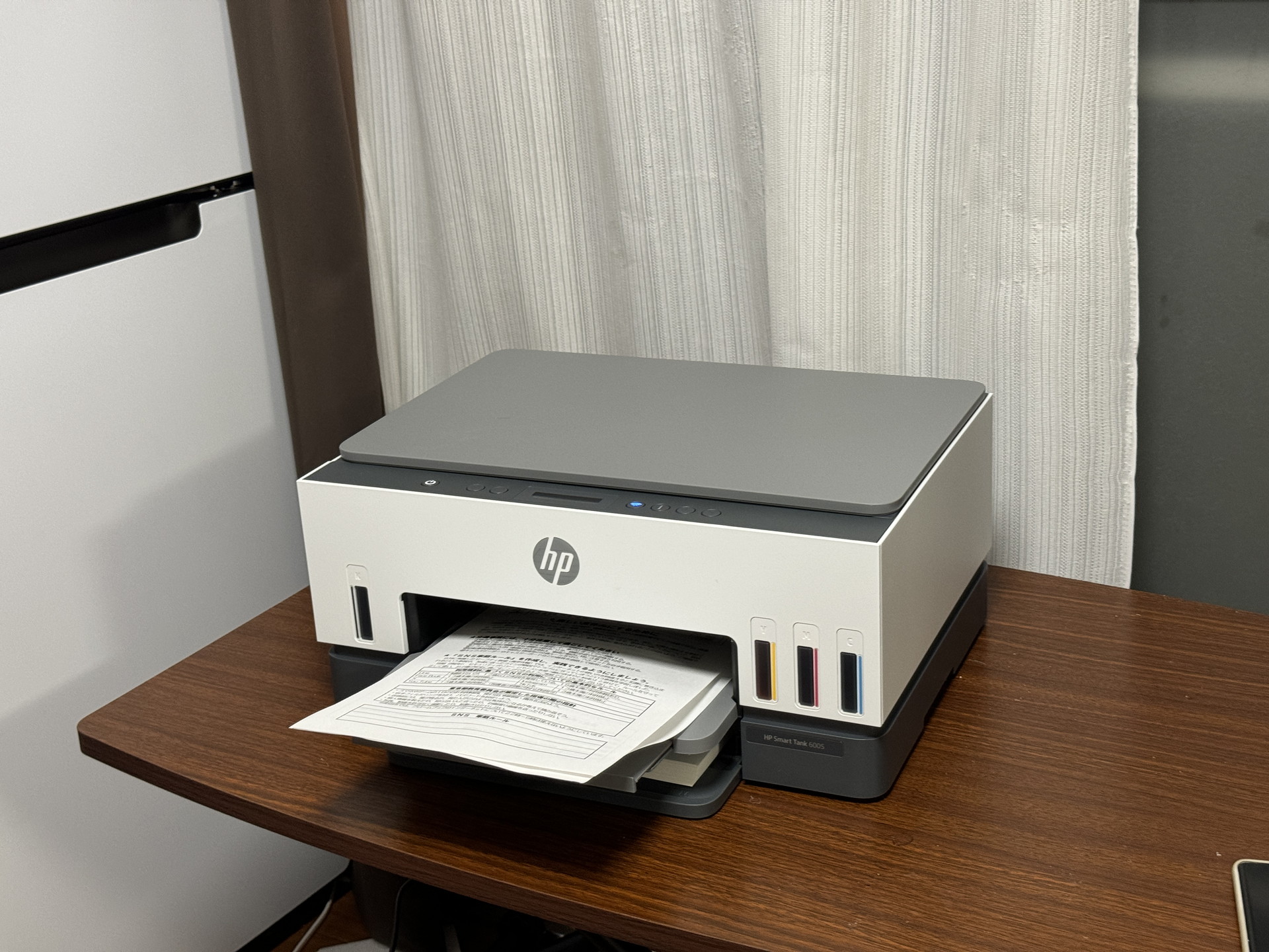 大容量インクタンクのプリンターが仕事や学校の資料プリントに大活躍