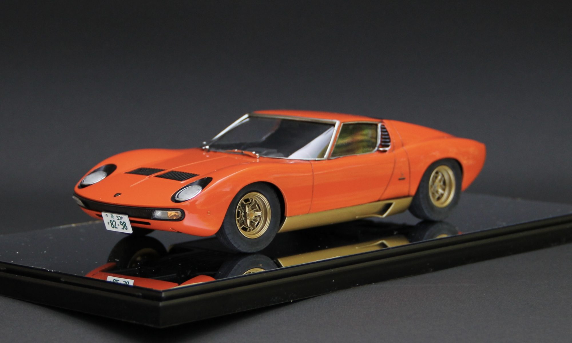 ハセガワ 1/24 ランボルギーニミウラ P400SV – 模型製作 かえる工房