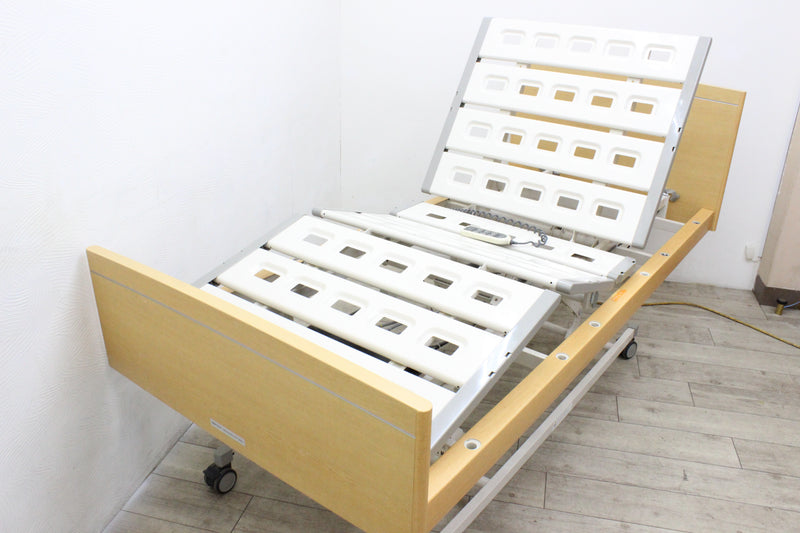 中古】パラマウントベッド KR+シリーズベッド 3モーター – 介護ベッド.shop