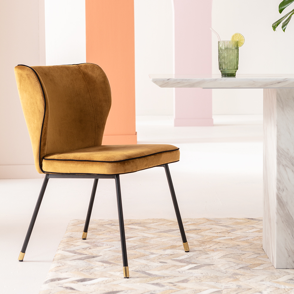 イリーナ ダイニングチェア - ダイニングチェアの通販 ｜【KARE