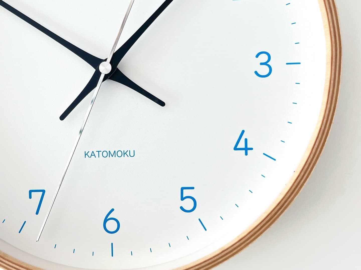 km-121_plywood_clock_22