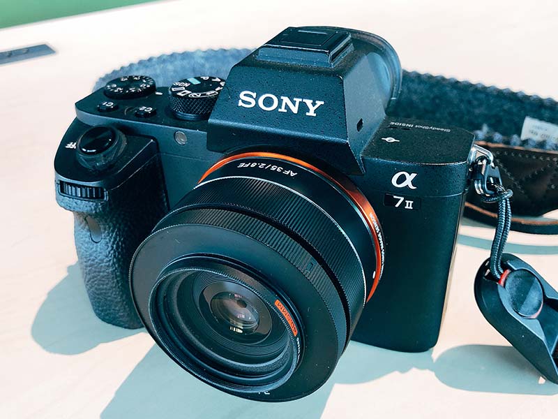 低価格で軽い！α7シリーズの機動力をいかせる SAMYANG 35mm F2.8レンズ