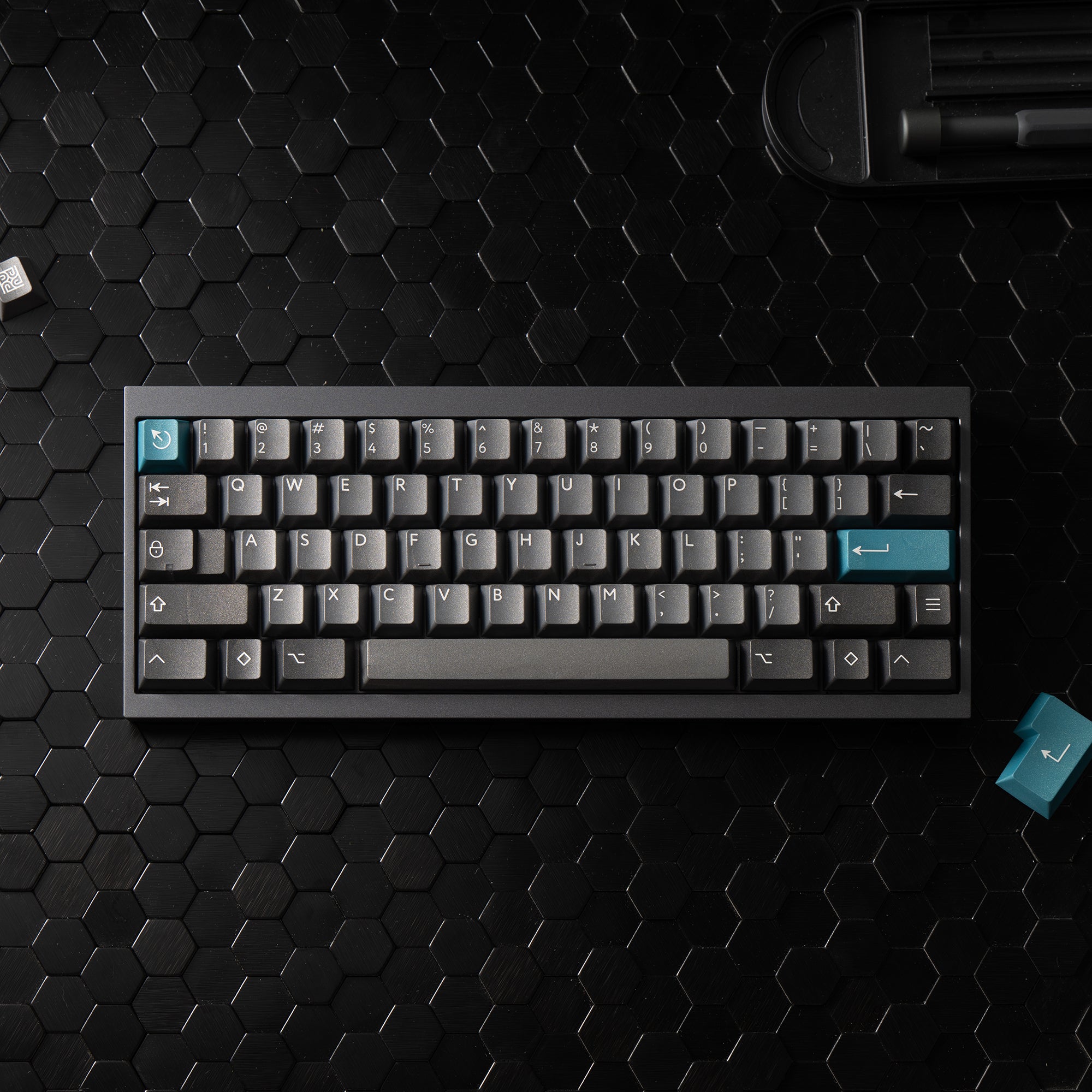 PBTfans Iron Dolch – KBDfans® Mechanical Keyboards Store