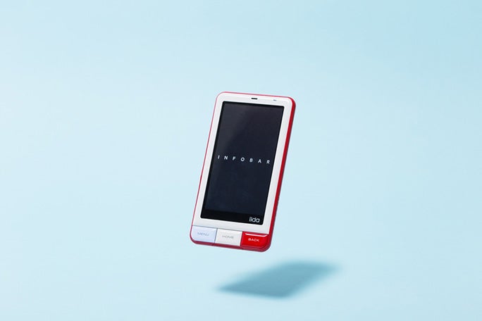 INFOBAR復活！】初代から最新まで、歴代NISHIKIGOIモデルの系譜を