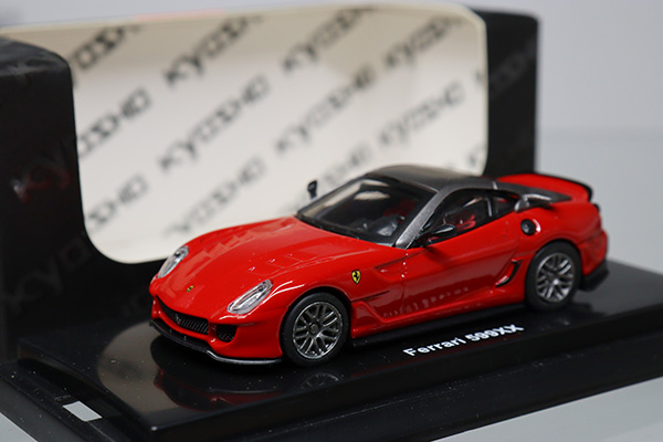 ミニカーショップ ケンボックス 1/64スケール☆KS07049A5☆フェラーリ