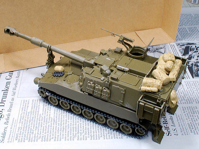 M109A6 パラディン アメリカ軍自走砲 イタレリ 1/35 組立と塗装・製作