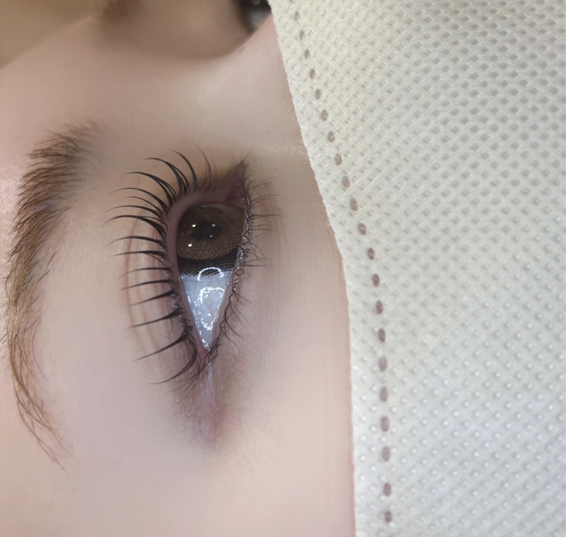 眉毛WAX＋眉毛カット｜カタログ｜港南台の美容室(美容院)Trico by FACE