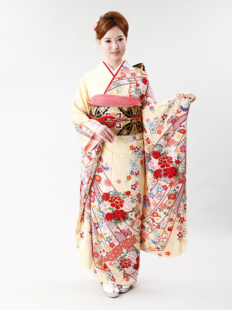 高級振袖レンタル】f-71 熨斗・花 MLサイズ 黄クリーム｜KIMONO-PRO