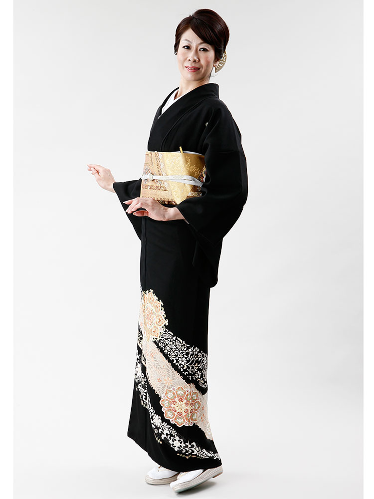 高級黒留袖レンタル】t-323 唐花正倉院文様・Lサイズ 正倉院・華文