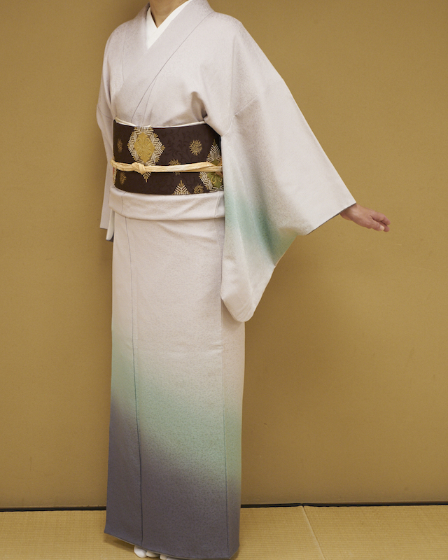 裾ぼかしの付下げ - きもの英（きものはなぶさ）