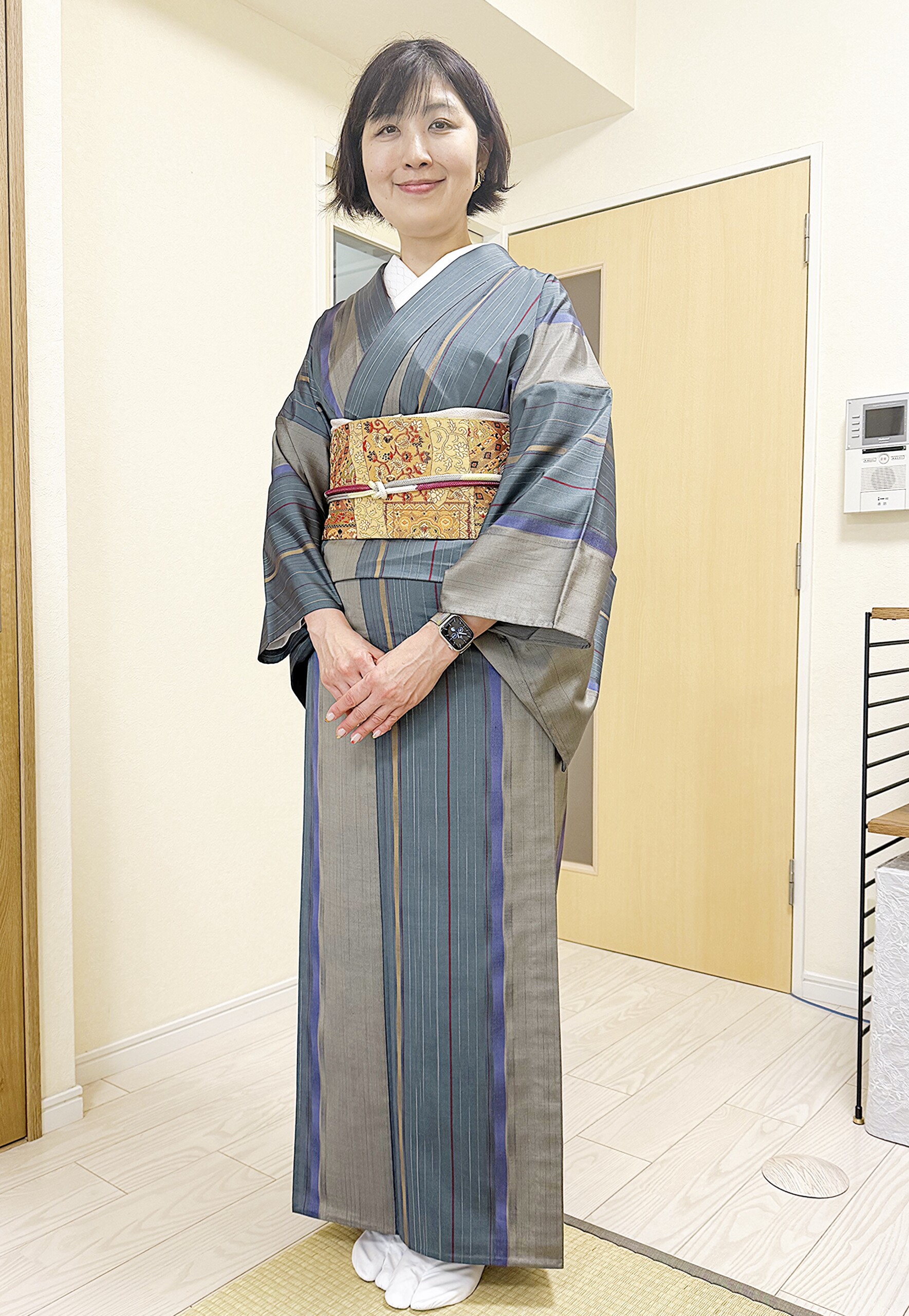 藍色のグラデーション地の紬にマスタードイエローが映える！ | 個人